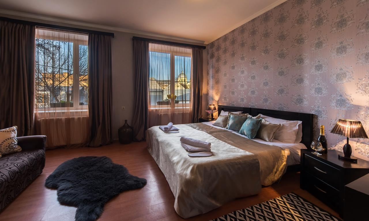 Gold Star Hotel Tbilisi Exterior photo